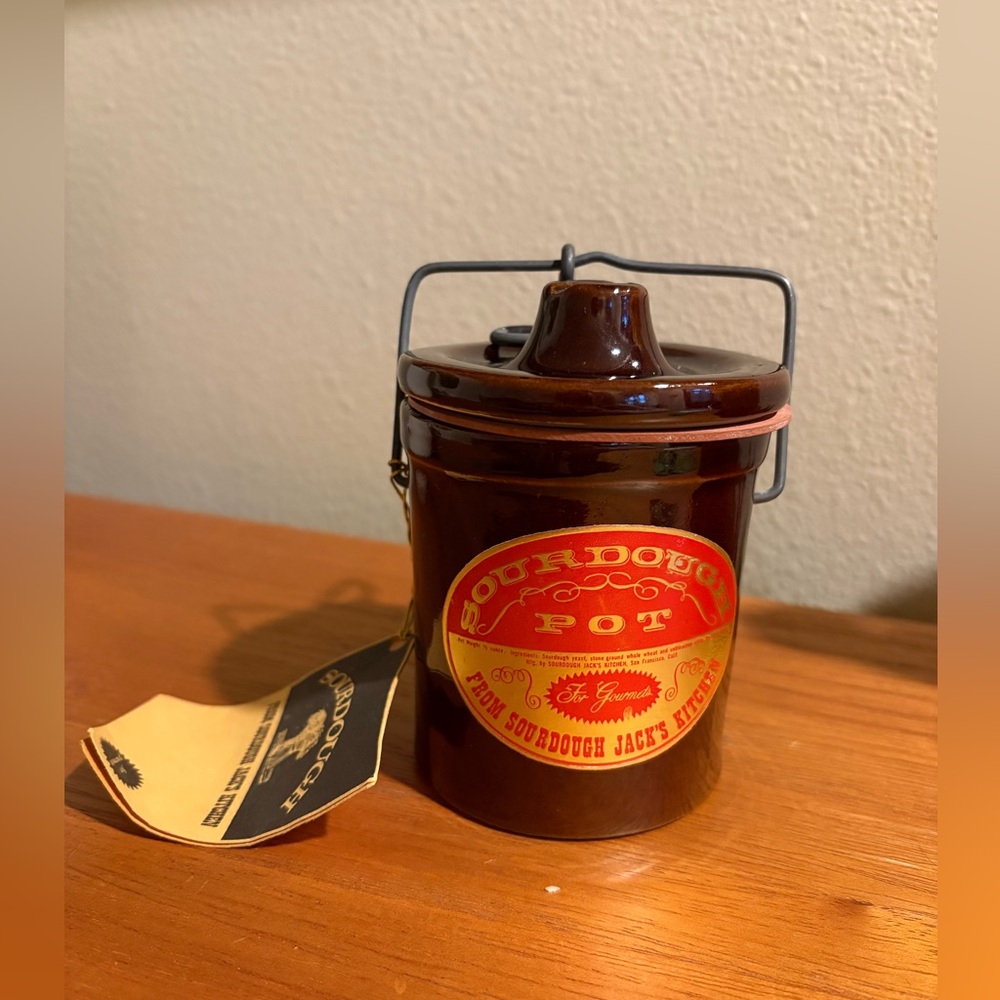 Vintage brown stoneware - sourdough pot